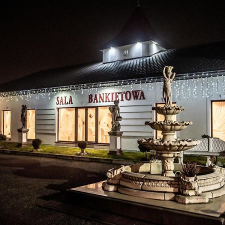 Hotel Artur Освенцим Экстерьер фото