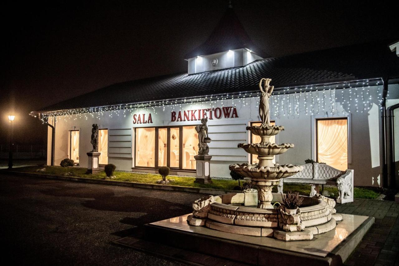 Hotel Artur Освенцим Экстерьер фото