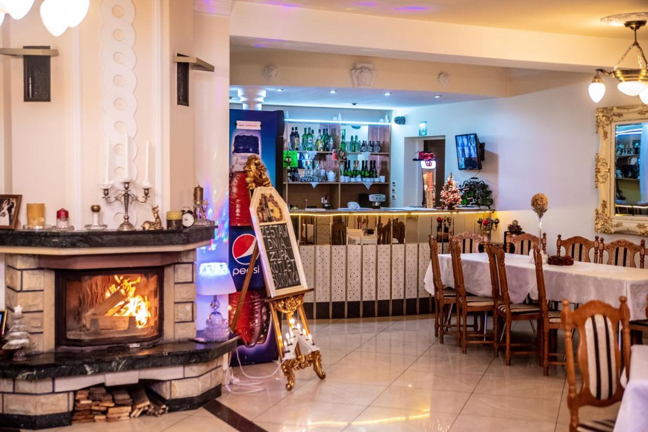 Hotel Artur Освенцим Экстерьер фото