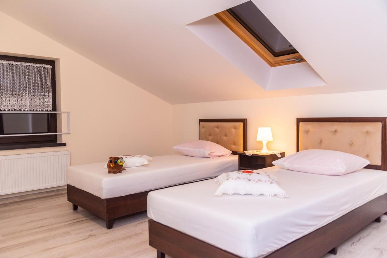 Hotel Artur Освенцим Экстерьер фото