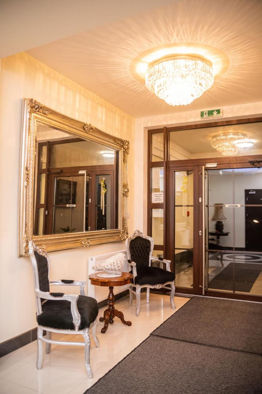 Hotel Artur Освенцим Экстерьер фото