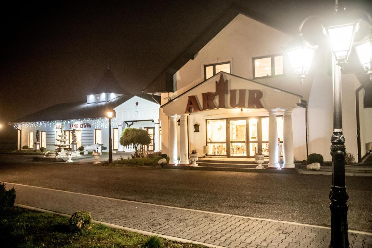 Hotel Artur Освенцим Экстерьер фото