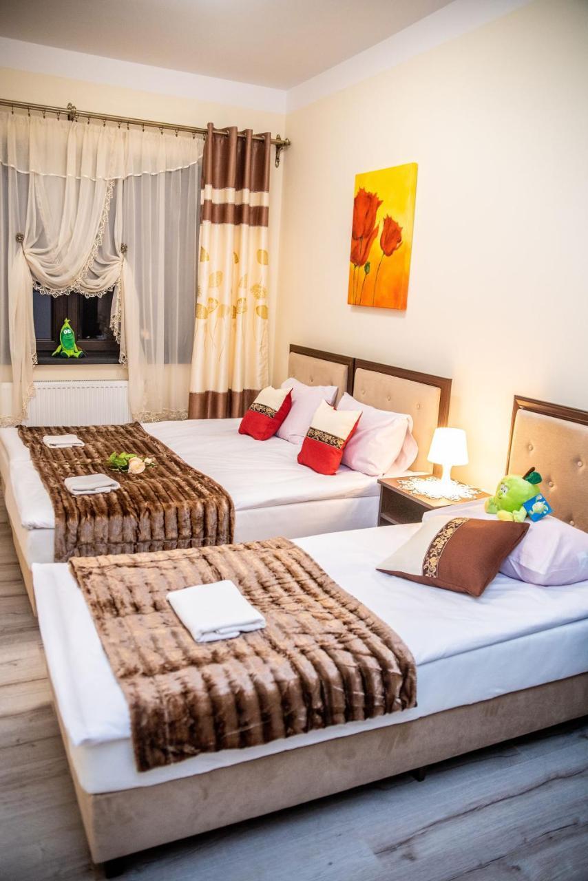 Hotel Artur Освенцим Экстерьер фото